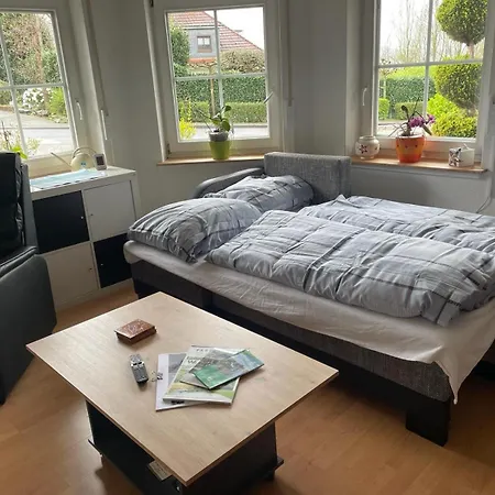 Domiziel Fuer 1 Bis 4 Personen Im Gruenen Apartamento