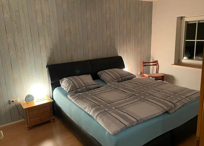 Domiziel Fuer 1 Bis 4 Personen Im Gruenen * Hamm (Sieg)